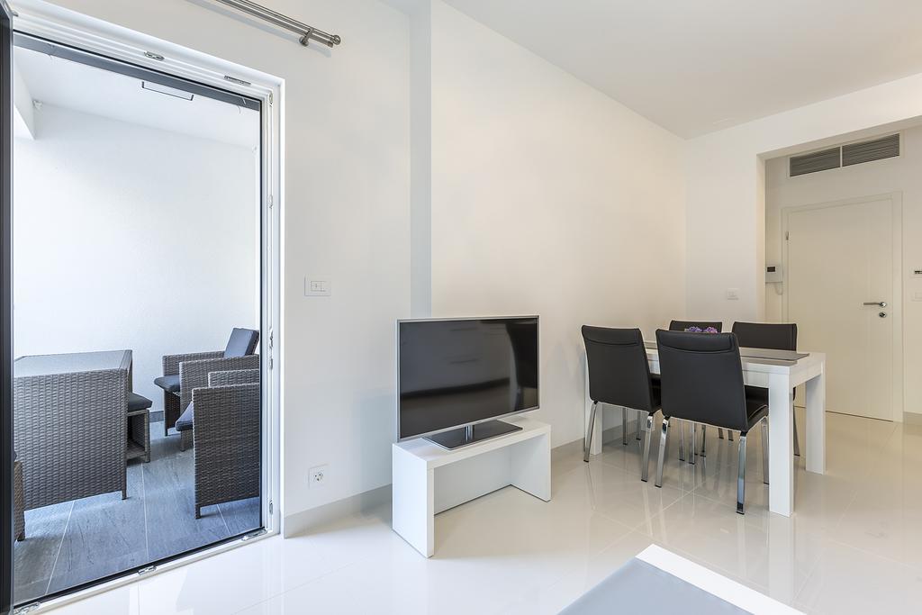 Villa Sky Mimice Zewnętrze zdjęcie